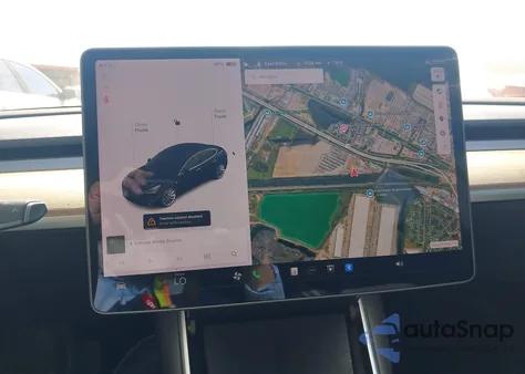 2018 Tesla Model 3 Long Range/Mid Range from USA, damaged, VIN 5YJ3E1EA2JF042792